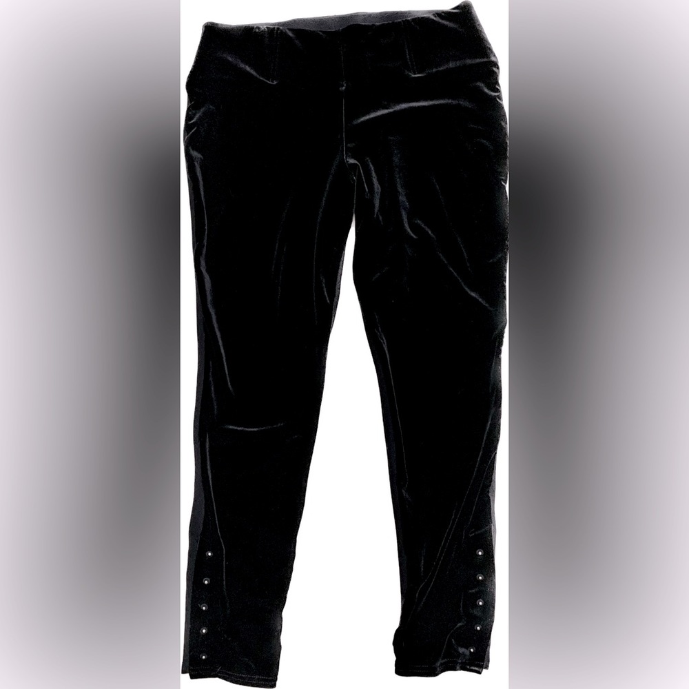 Peter Nygard Black Velvet Dress Leggings With Studs